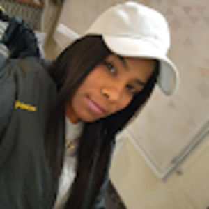 Meet your Posher, Karina hilda